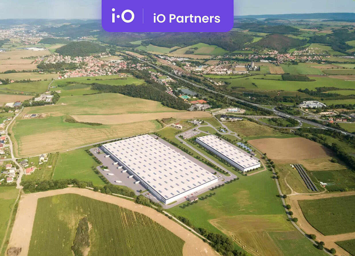 Pronájem skladovacích prostor 13 000 m² – fotografie 2