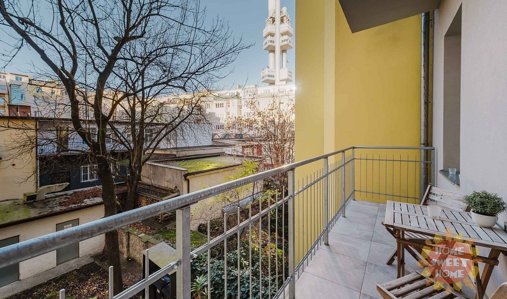 Pronájem bytu 1+1 35 m², Praha – náhled fotky 3