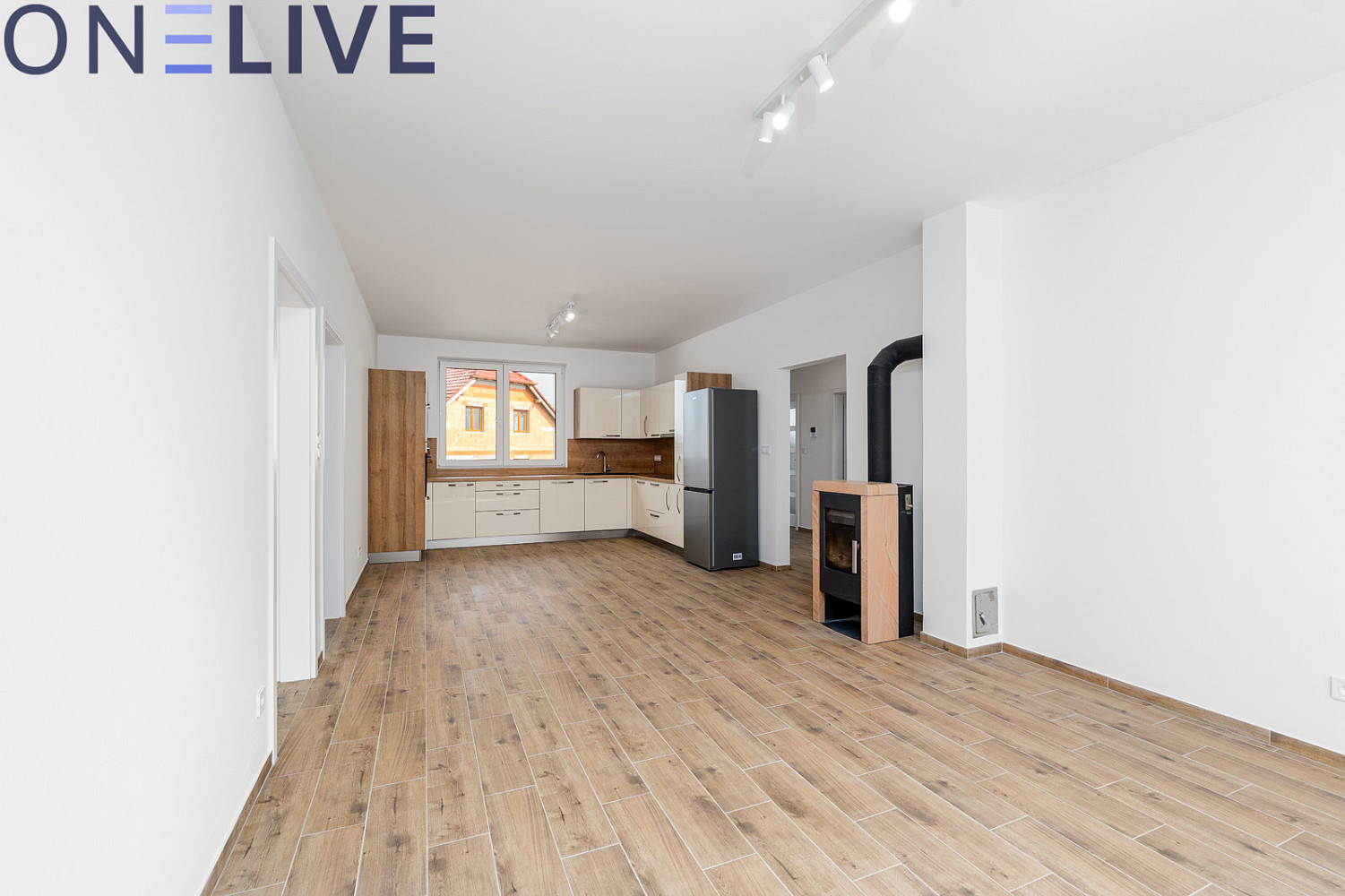 Prodej domu 92 m² s pozemkem 704 m² — photo 3