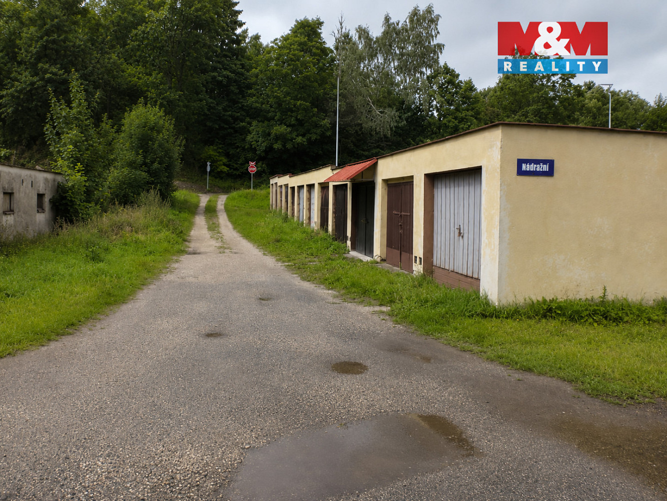 Prodej garáže, 18 m2, staré město, ul. nábřežní — photo 3