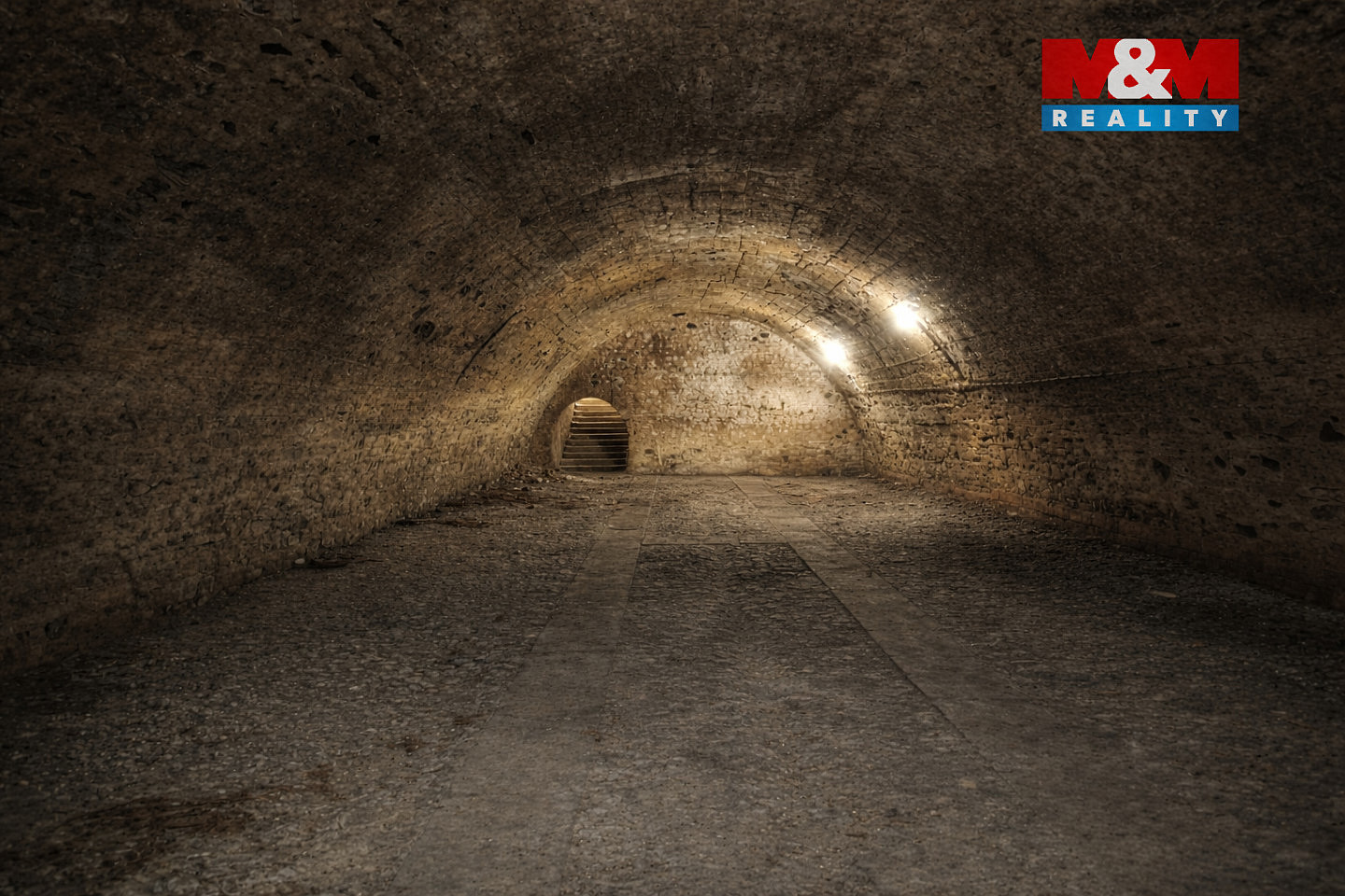 Pronájem skladovacích prostor 200 m² — photo 2