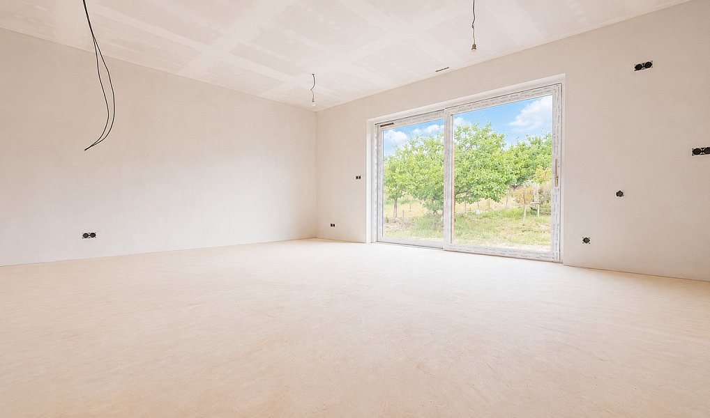 Prodej bytu 3+kk 81 m², Holubice – náhled fotky 2