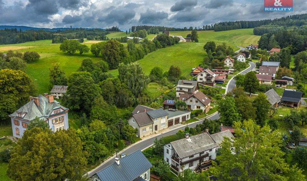 Prodej domu 246 m² s pozemkem 605 m², Jesenný – náhled fotky 19