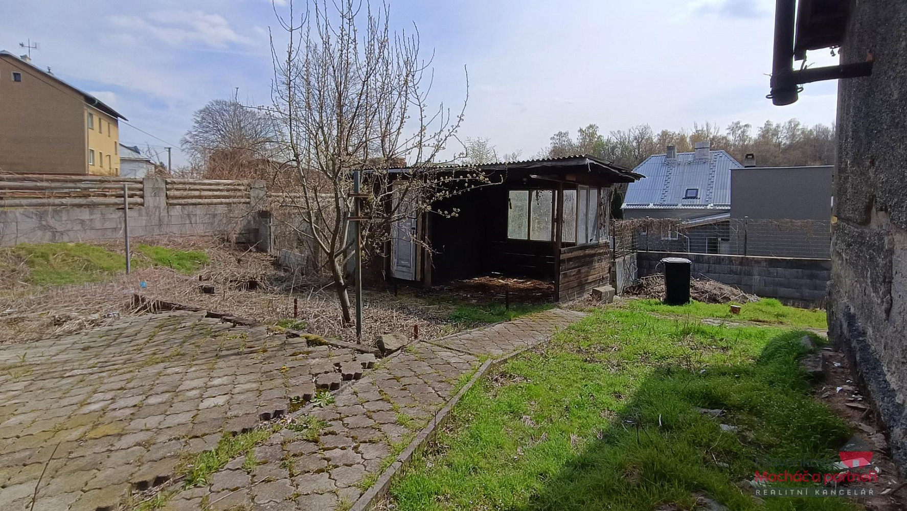 Prodej domu 130 m² s pozemkem 779 m² — photo 2
