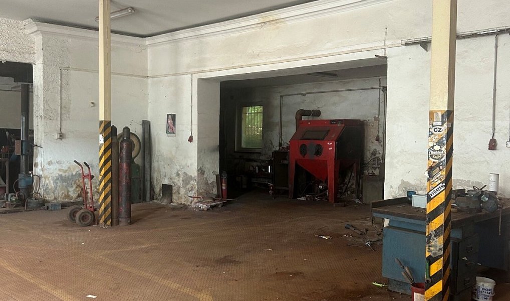 Prodej výrobních prostor 470 m², Karlovy Vary – náhled fotky 8