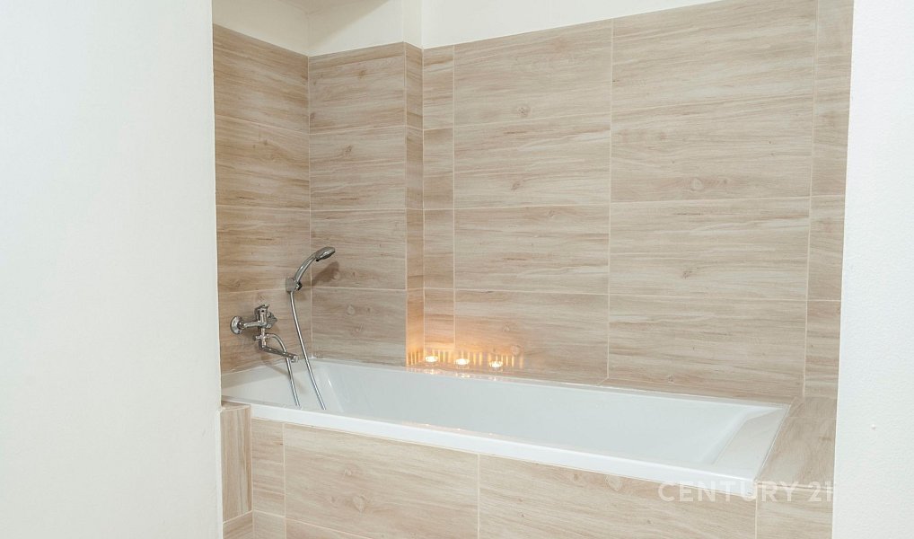 Pronájem bytu 2+kk 55 m², Hranice – náhled fotky 11