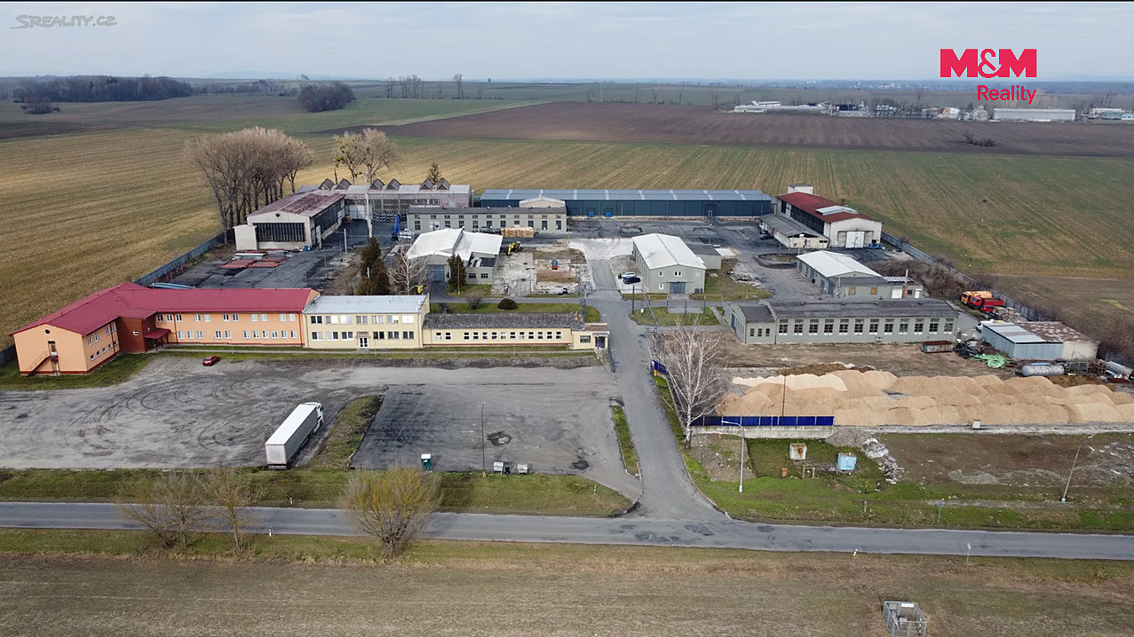 Pronájem skladovacích prostor 2 174 m² – fotografie 2