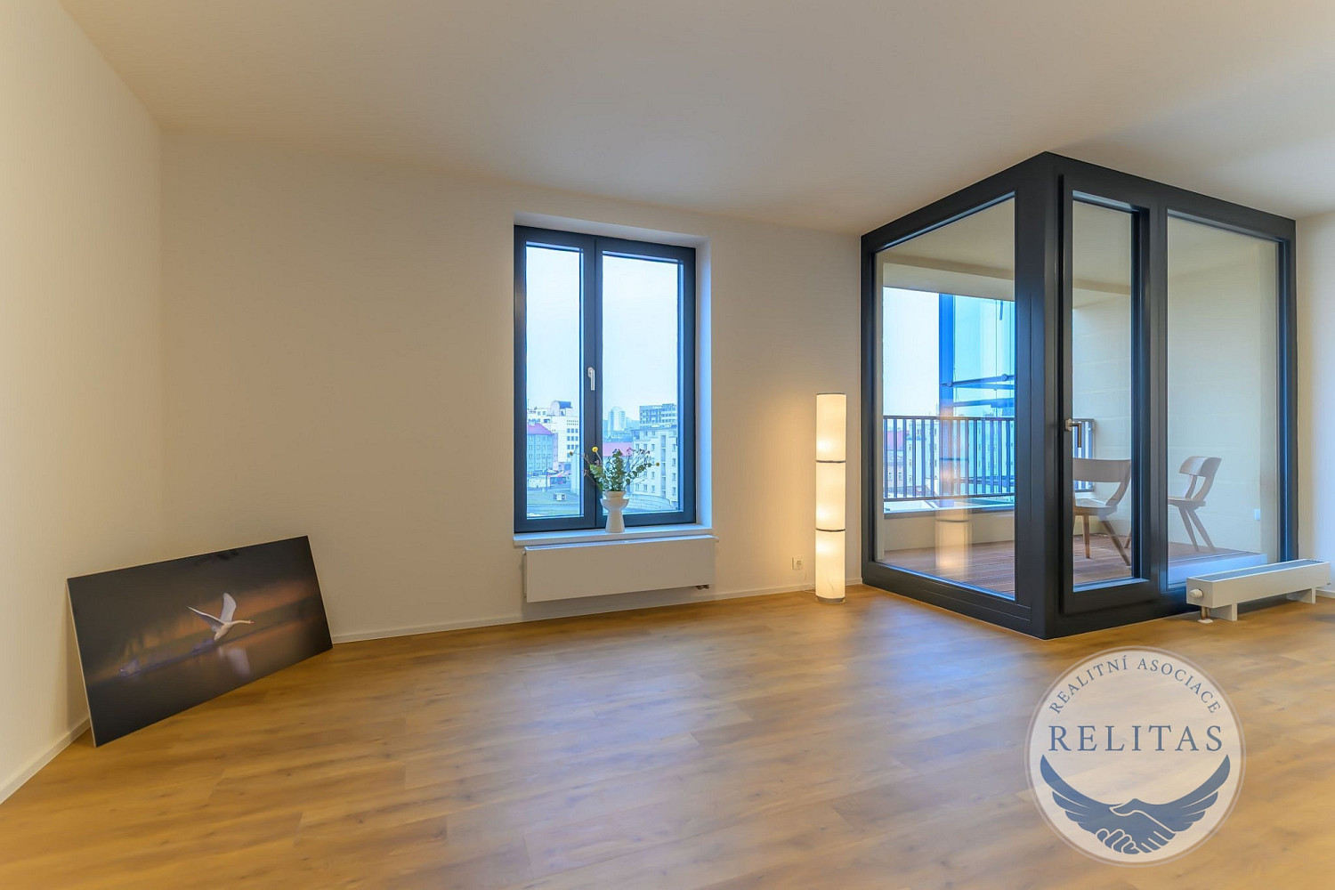 Pronájem bytu 1+kk 31 m² – fotografie 2