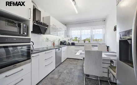 Prodej domu 148 m² s pozemkem 293 m², Hlavní, Úžice, okres Mělník