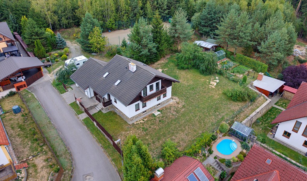 Prodej domu 257 m² s pozemkem 777 m², Sázava – náhled fotky 5