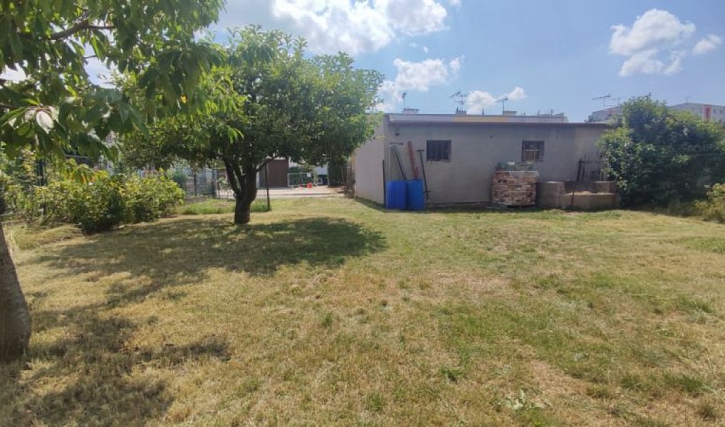 Prodej stavebního pozemku 320 m², Pardubice – náhled fotky 18