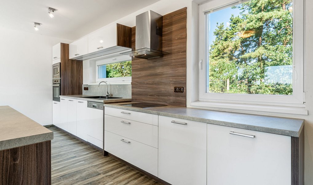 Prodej domu 170 m² s pozemkem 821 m², Červený Újezd – náhled fotky 3