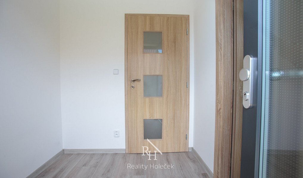 Pronájem domu 86 m² s pozemkem 500 m², Ruda – náhled fotky 15