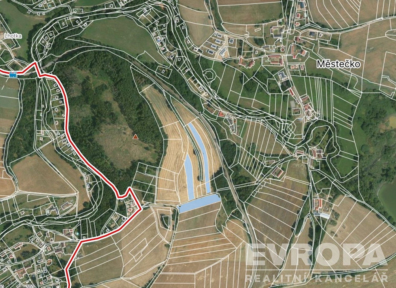Prodej pole 13 942 m²
