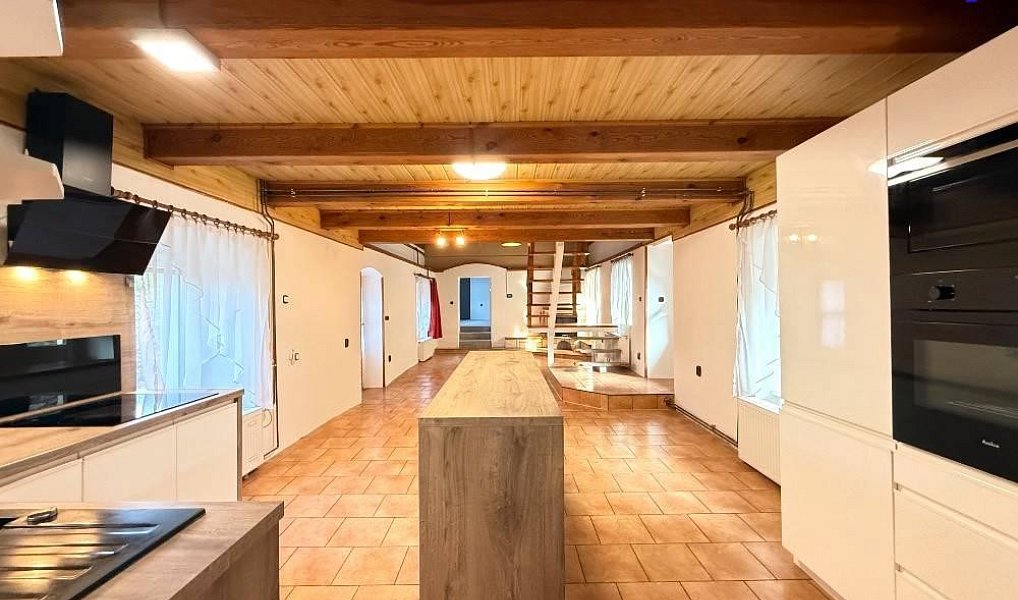 Prodej domu 140 m² s pozemkem 431 m², Liběšice – náhled fotky 2