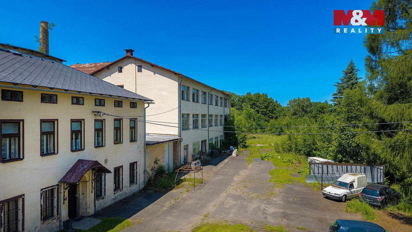 Prodej výrobních prostor 1 605 m² – fotografie 4