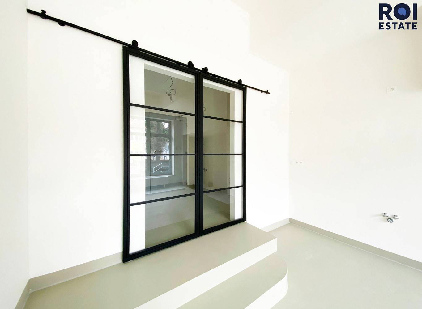 Pronájem obchodních prostor 29 m² — photo 3