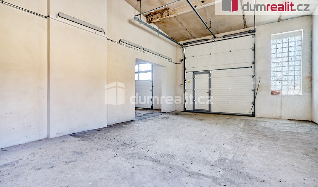 Prodej výrobních prostor 2 500 m², Štědrá – náhled fotky 13