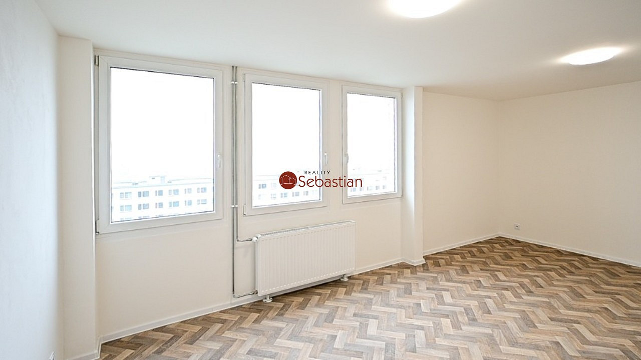 Pronájem bytu 3+1 99 m² – fotografie 3