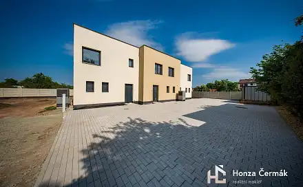 Prodej domu 109 m² s pozemkem 239 m², Oslavany