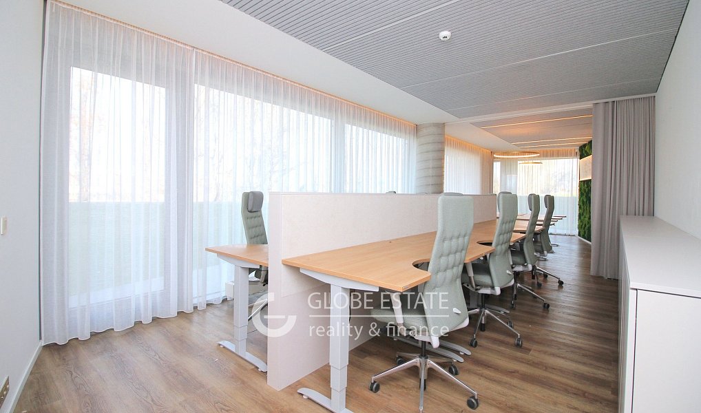 Prodej kanceláře 128 m², Praha – náhled fotky 6