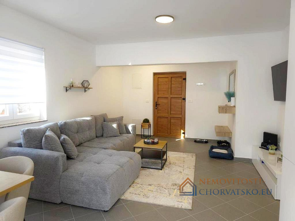 Prodej domu 132 m² s pozemkem 350 m² - Ansicht 3