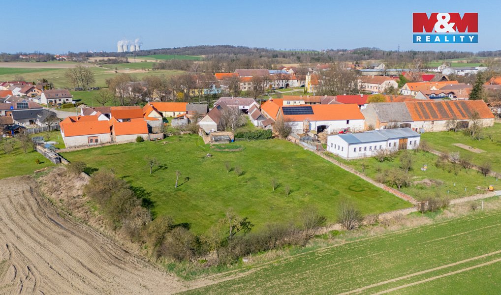 Prodej domu 195 m² s pozemkem 7 046 m², Dříteň – náhled fotky 15