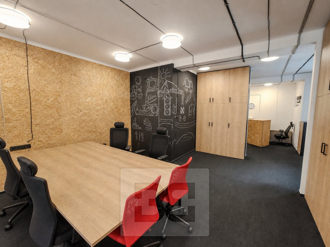 Pronájem kanceláře 118 m² – fotografie 3