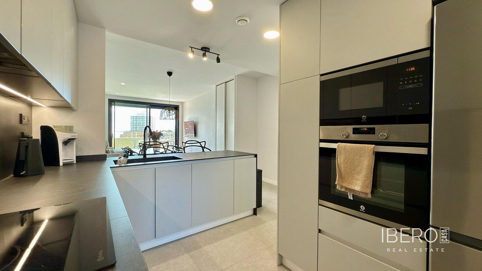Prodej bytu 3+kk 130 m² — photo 3