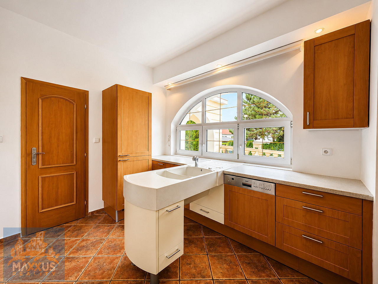 Pronájem bytu 2+kk 48 m² – fotografie 4