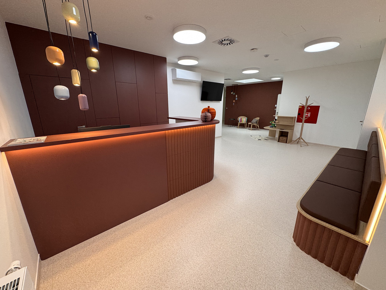 Pronájem komerčního objektu (jiného typu) 69 m² – fotografie 4