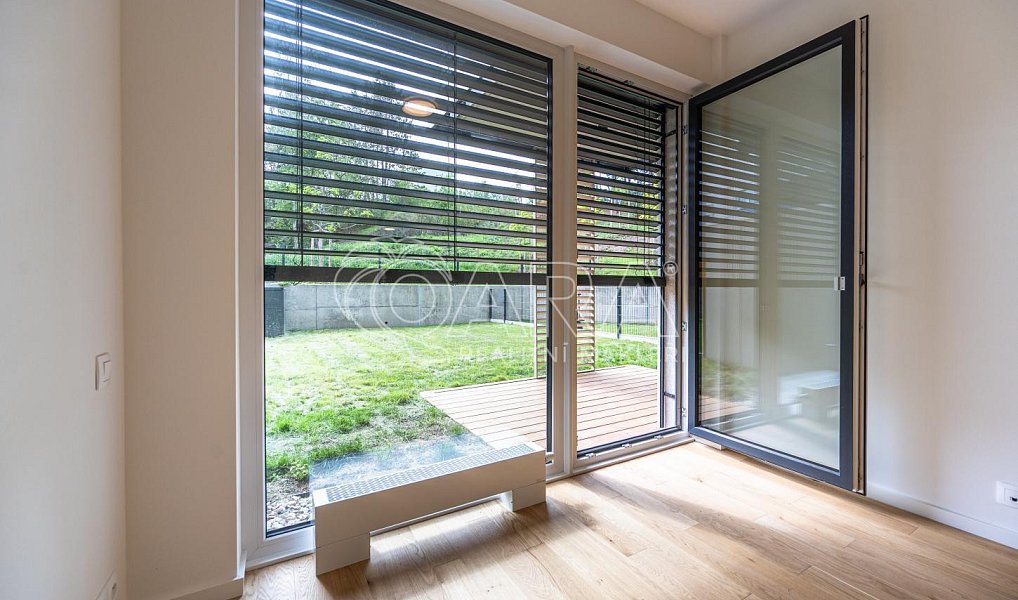 Pronájem bytu 2+kk 50 m², Praha – náhled fotky 2