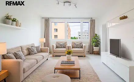 Prodej bytu 3+1 68 m², Na Valtické, Břeclav - Charvátská Nová Ves