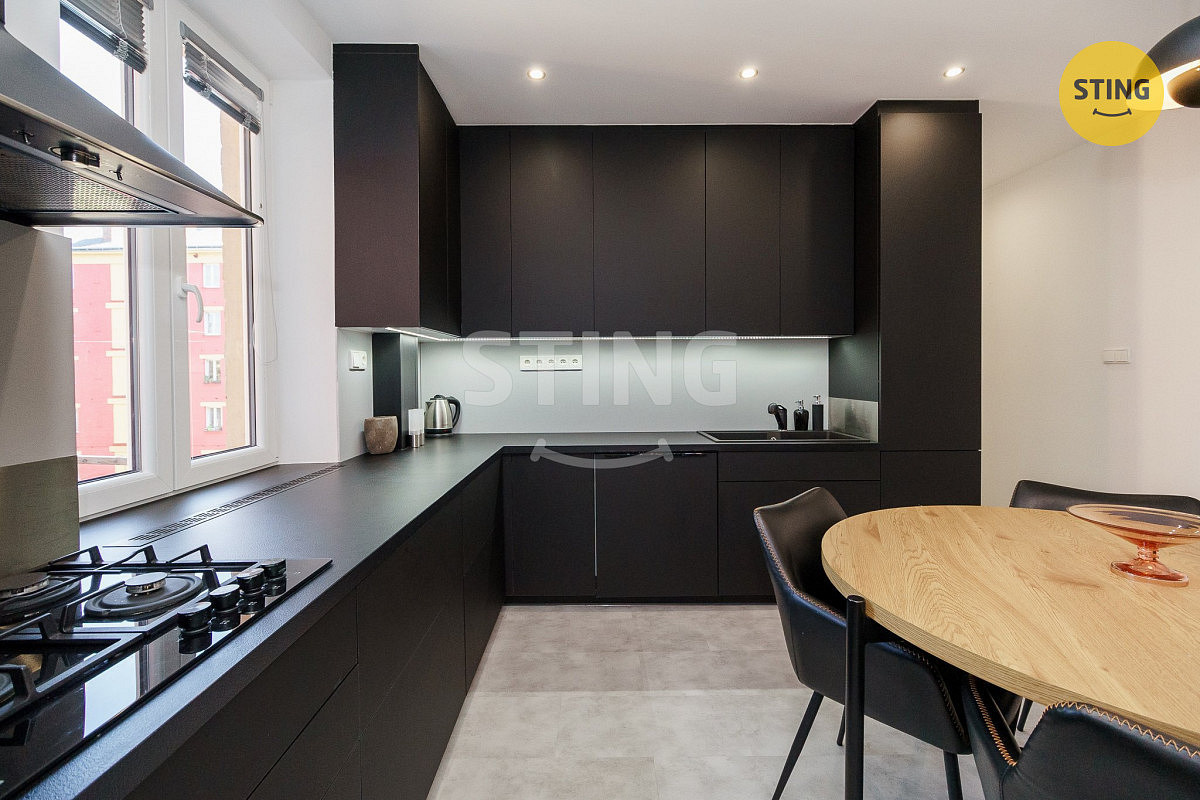 Pronájem bytu 3+kk 71 m² – fotografie 3