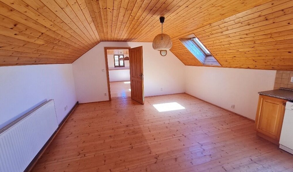 Pronájem domu 141 m² s pozemkem 945 m², Hatín – náhled fotky 10