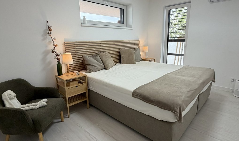 Prodej domu 140 m² s pozemkem 594 m², Roudné – náhled fotky 10