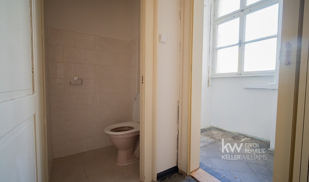 Prodej bytu 3+1 91 m², Praha – náhled fotky 24