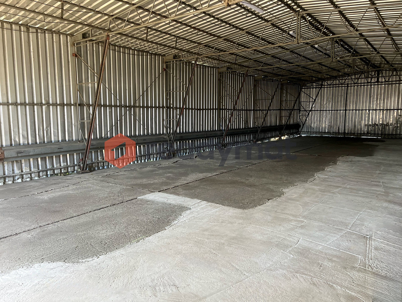 Pronájem skladovacích prostor 250 m² — photo 2