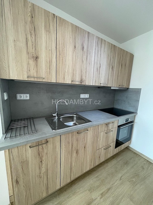 Pronájem bytu 2+kk 47 m²