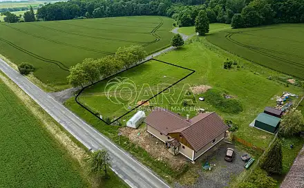 Prodej stavebního pozemku 1 400 m², Bukvice, okres Jičín