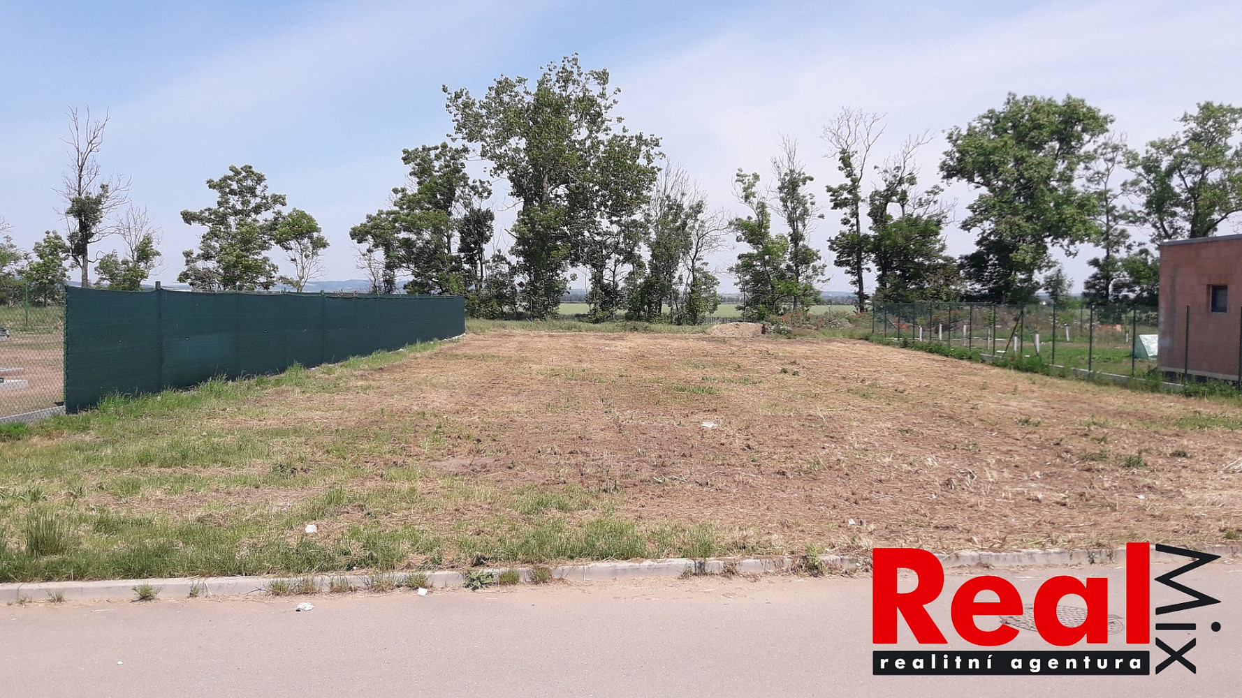 Prodej stavebního pozemku 846 m² – fotografie 5