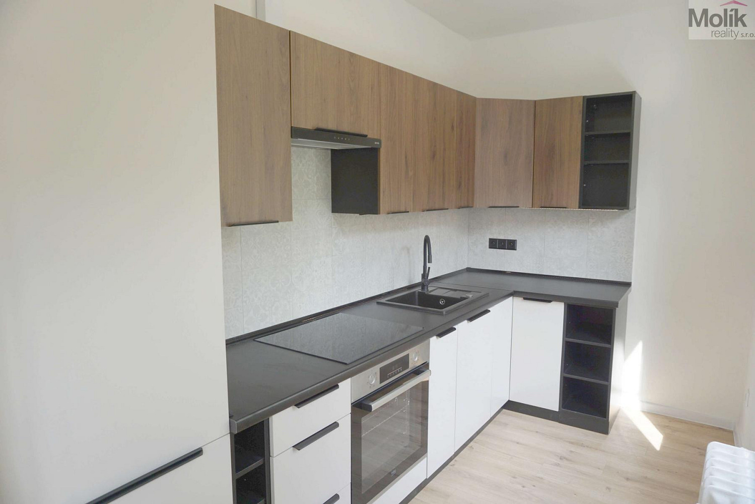 Prodej bytu 2+1 53 m² – fotografie 2