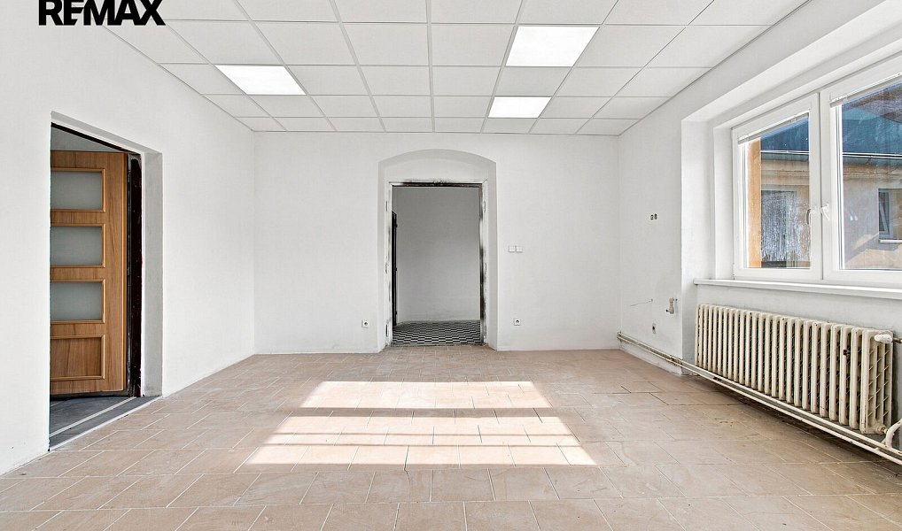 Pronájem obchodních prostor 171 m², Přeštice – náhled fotky 18