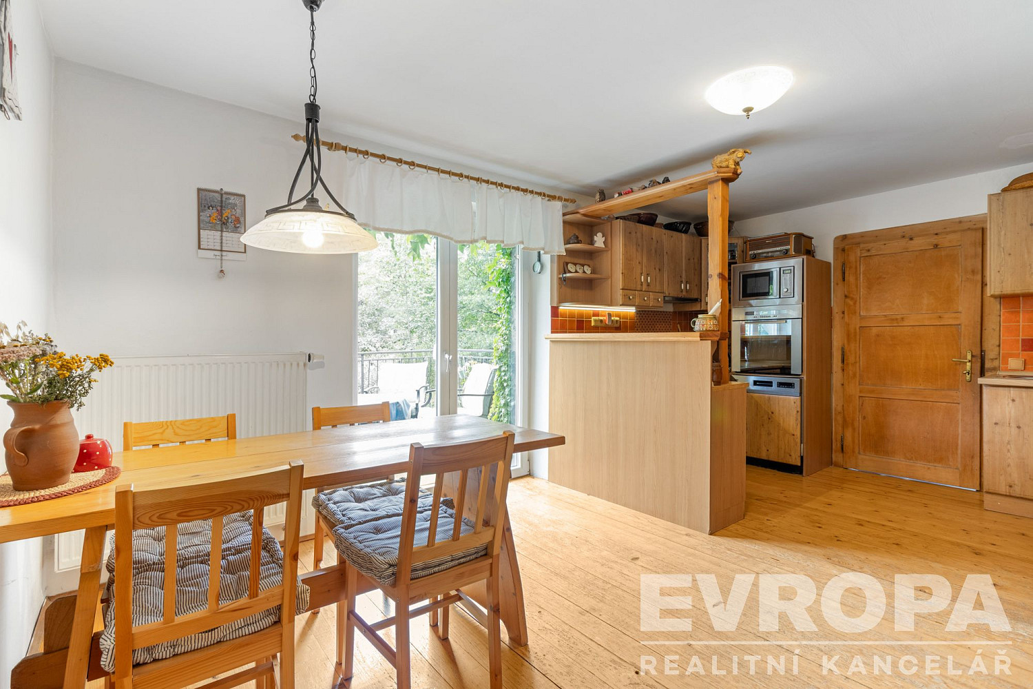 Prodej domu 228 m² s pozemkem 643 m² – fotografie 5