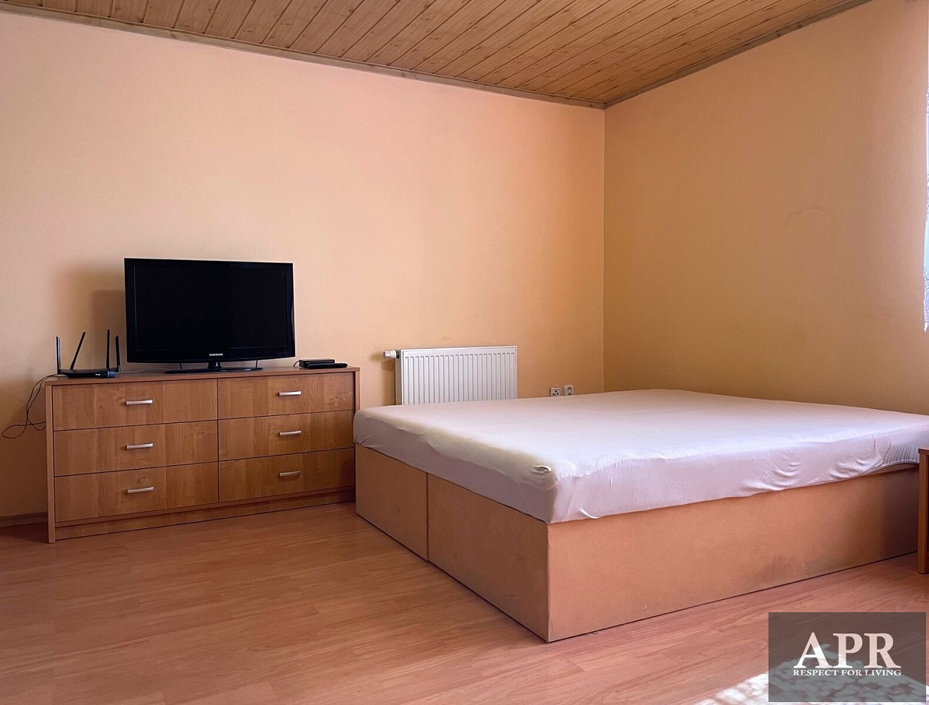 Pronájem bytu 1+kk 30 m² – fotografie 5