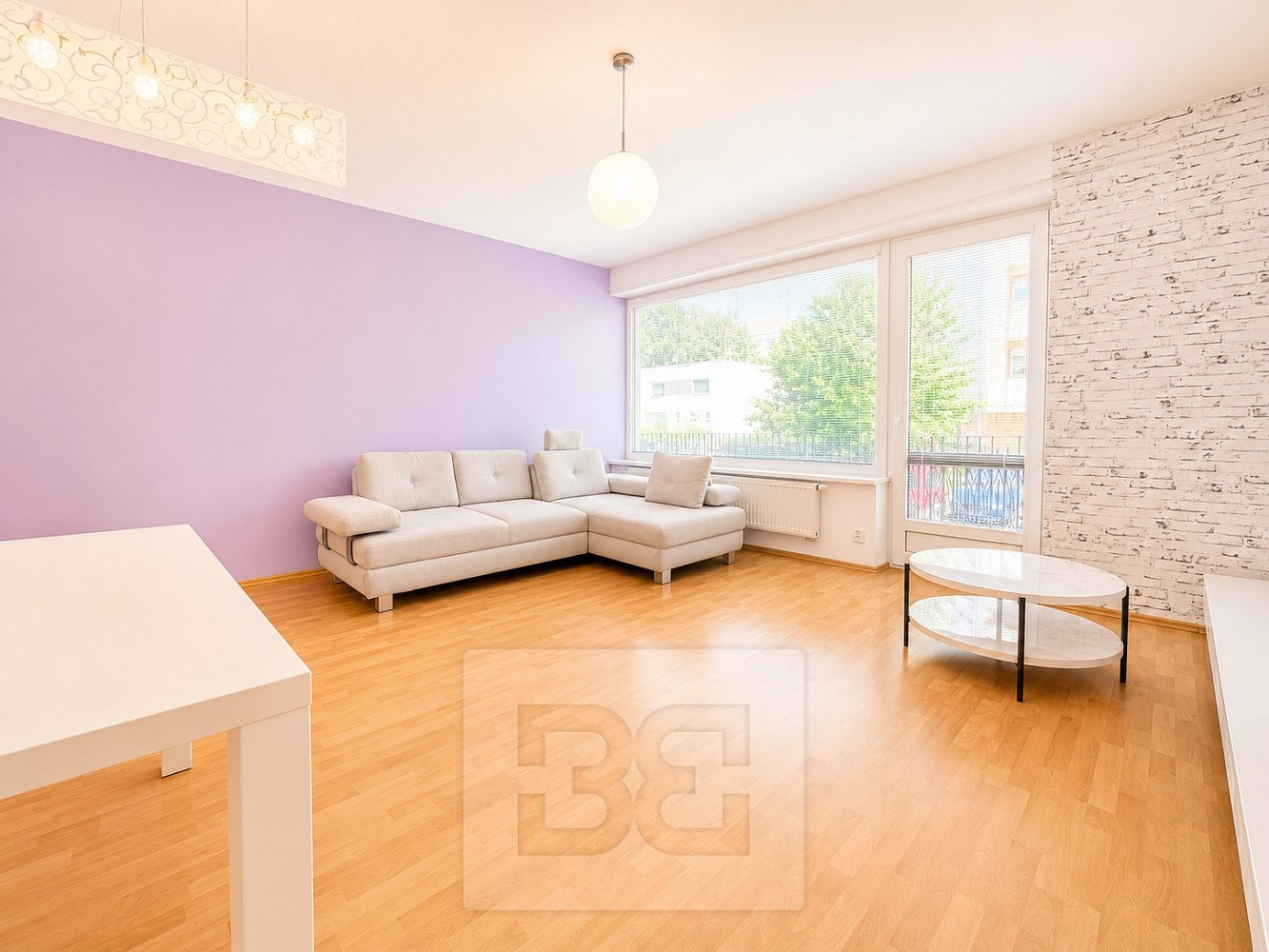 Pronájem bytu 3+kk 94 m² — photo 2