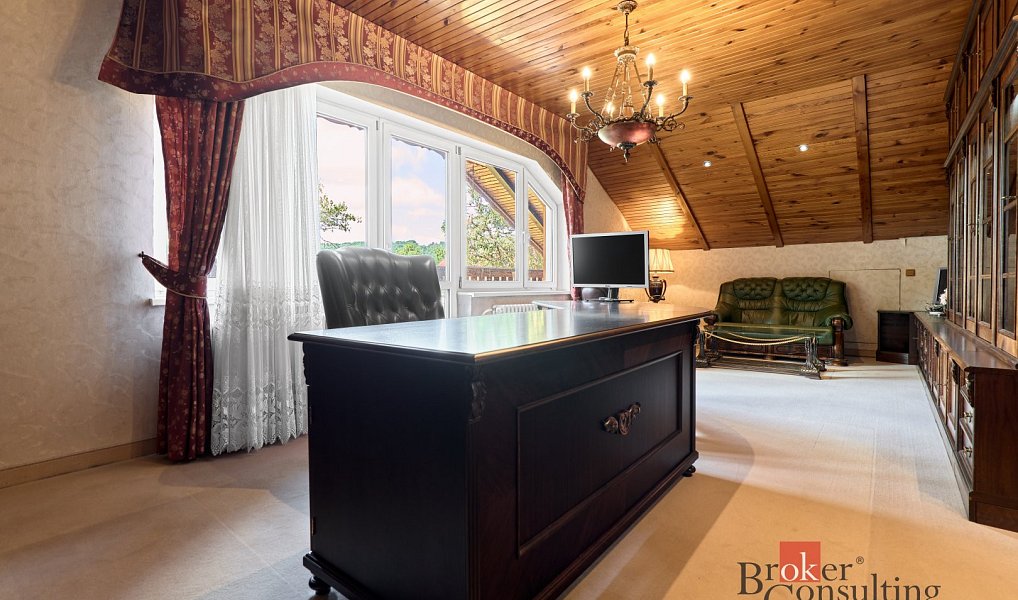 Pronájem domu 388 m² s pozemkem 2 802 m², Karlovy Vary – náhled fotky 19