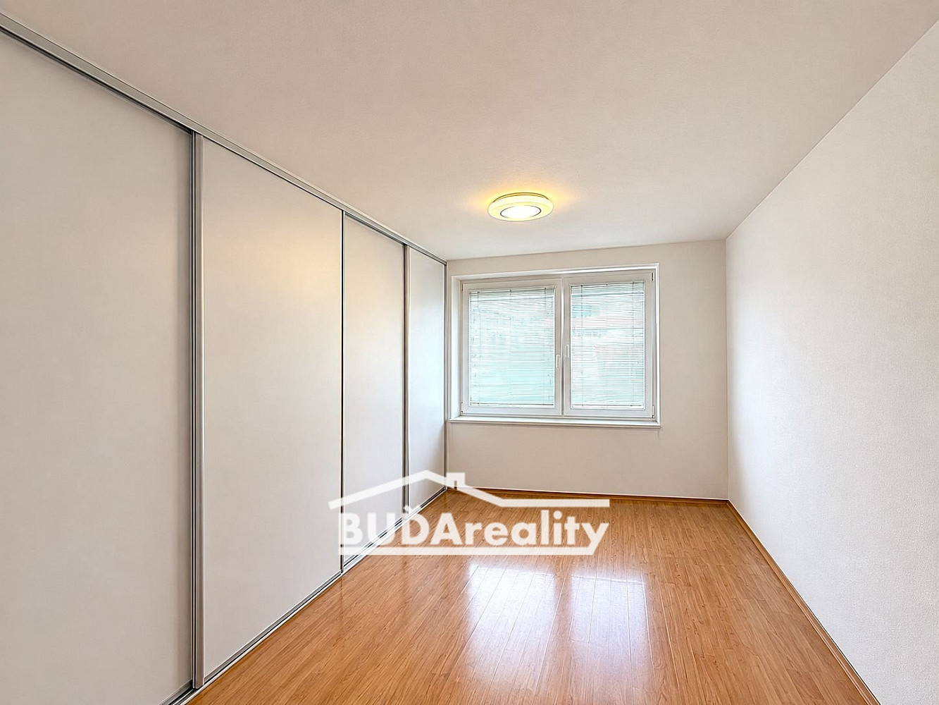 Prodej bytu 2+1 56 m² – fotografie 3