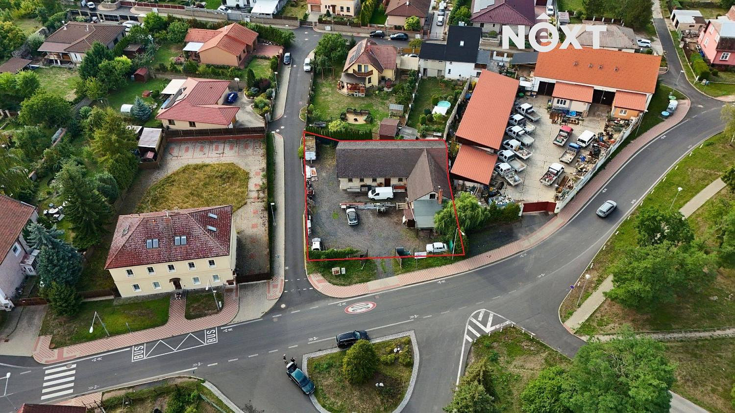 Prodej obchodních prostor 250 m² – fotografie 2