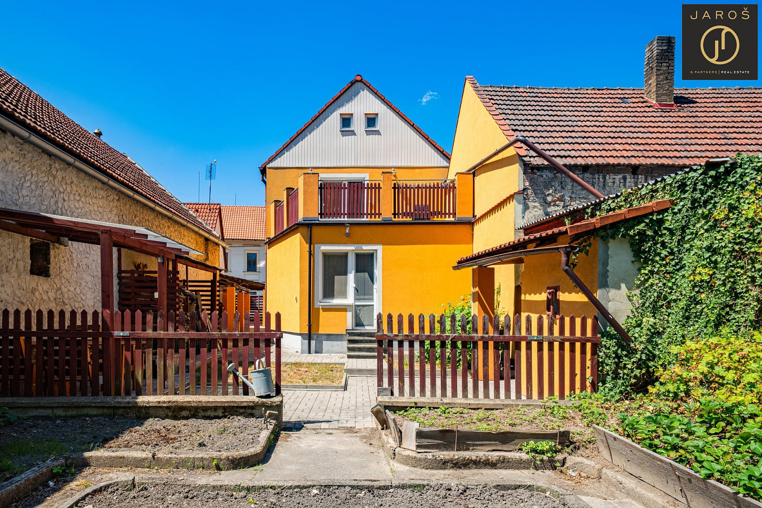 Prodej domu 136 m² s pozemkem 360 m² — photo 2